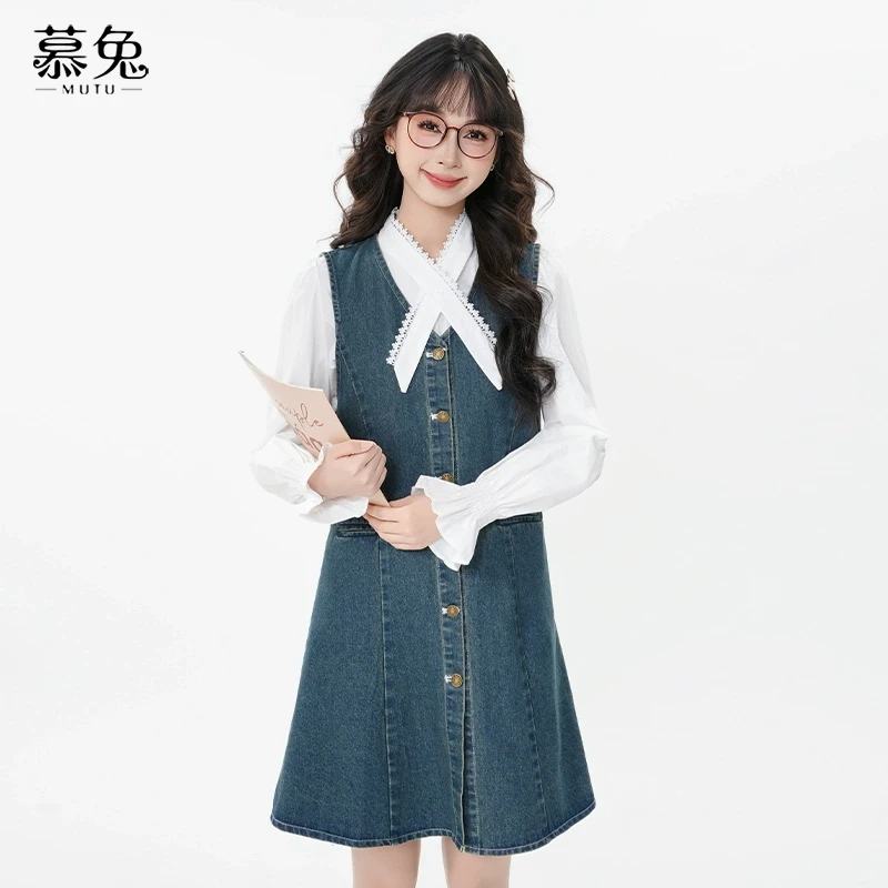 慕兔法式V领无袖背心连衣裙女2025春季新款复古小个子牛仔a字裙子