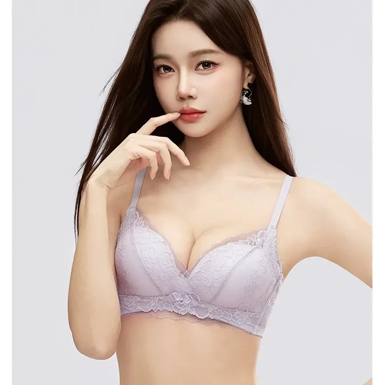 【白雪公主:品牌早春新款】花卉蕾丝小胸聚拢收副乳舒适内衣899