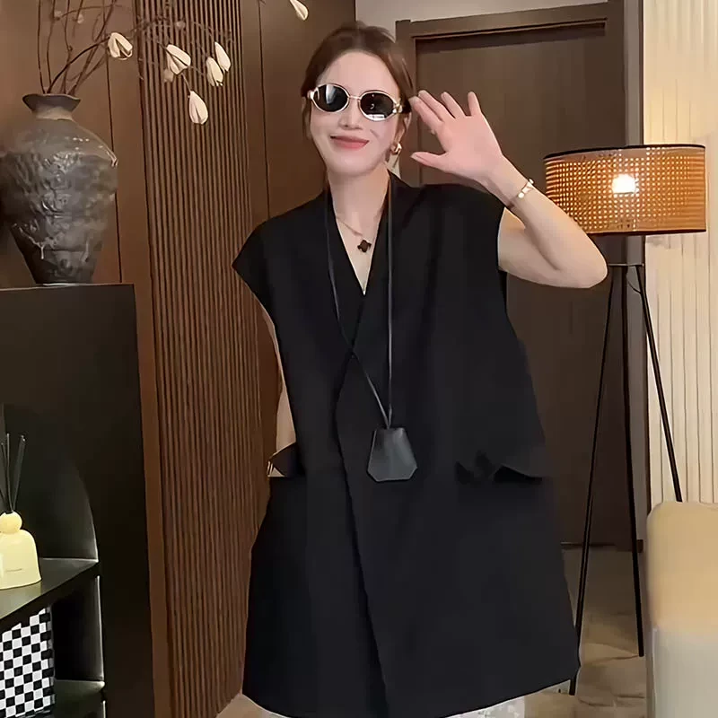 欧货高端V领无袖早秋黑马甲女慵懒风高级感轻奢减龄时尚大码上衣