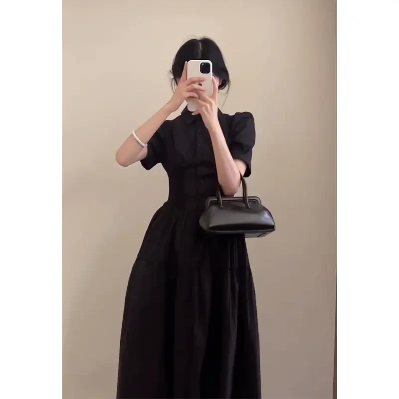 设计感连衣裙女2025夏季新款法式高级感泡泡袖收腰翻领褶皱裙子