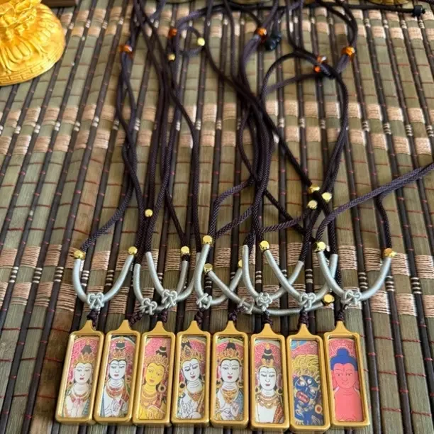 新中式国风唐卡八大守护手绘唐卡