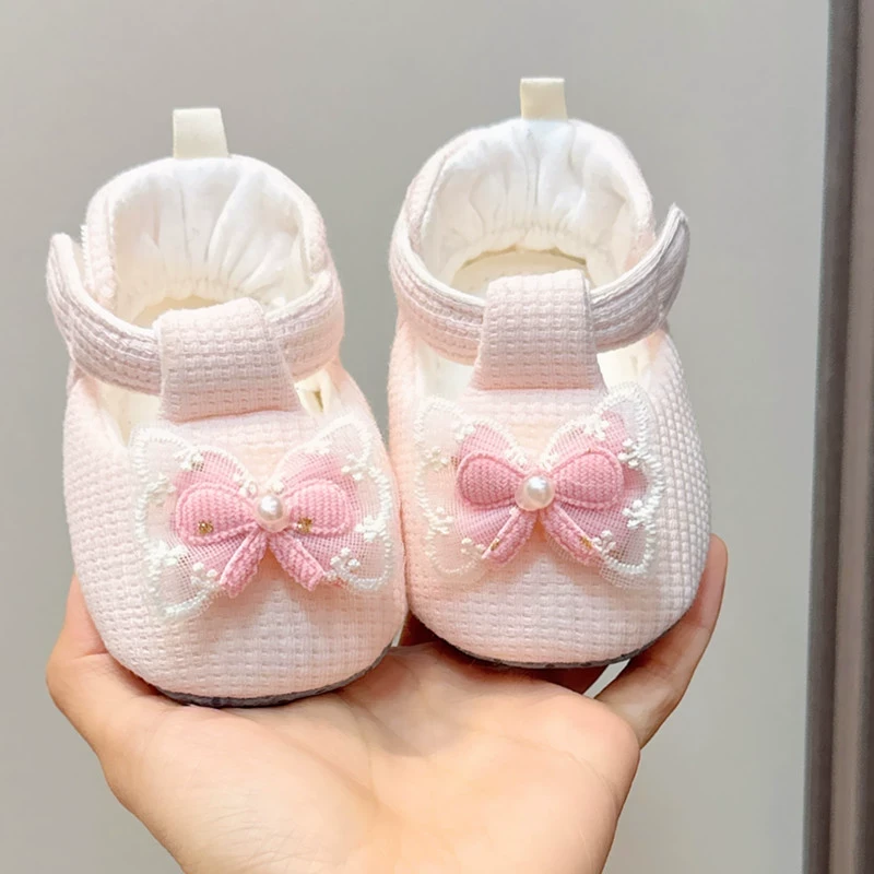 春夏婴儿护脚鞋0-1岁女宝宝蝴蝶结公主鞋3-6个月百天软底步前鞋
