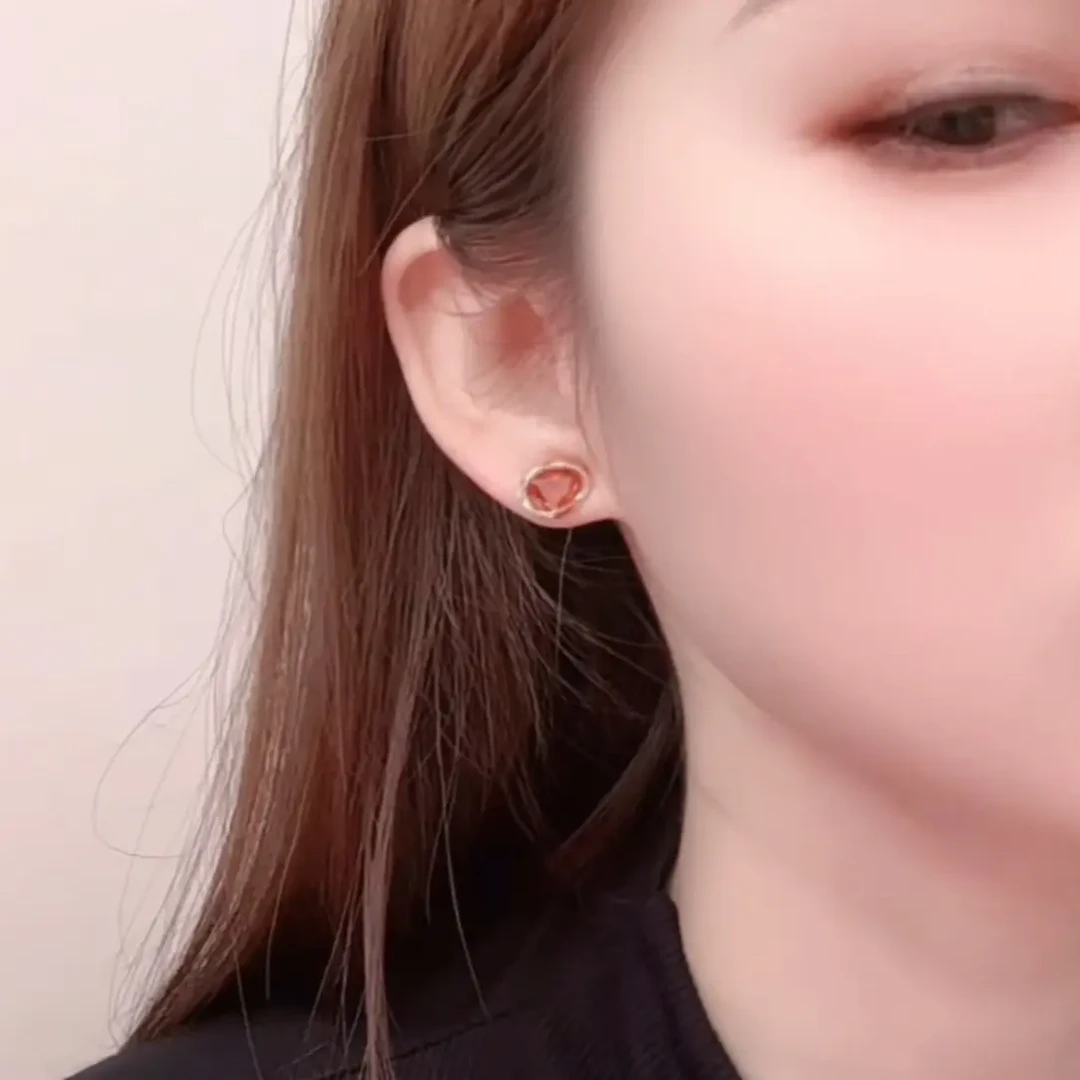铜合金合成锆石耳饰 气质名媛红色三角耳钉高级2025新款轻奢小众