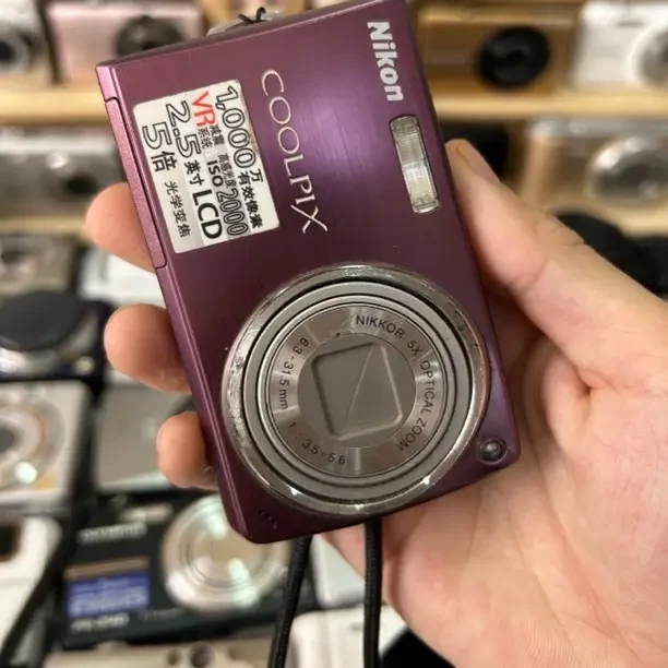 9新 Nikon/尼康 尼康s550紫色拍人像入热门款1000万像素
