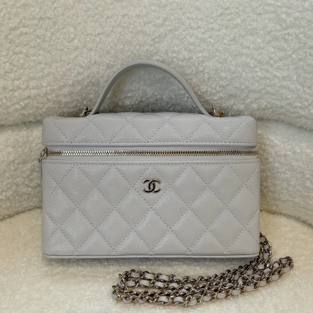 未使用 Chanel/香奈儿 香奈儿 25c灰白色Lp饭盒包，牛皮荔枝纹