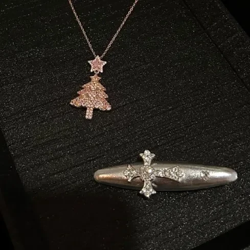 铜合金锆石项链 爆闪粉色满钻圣诞树甜美精致项链