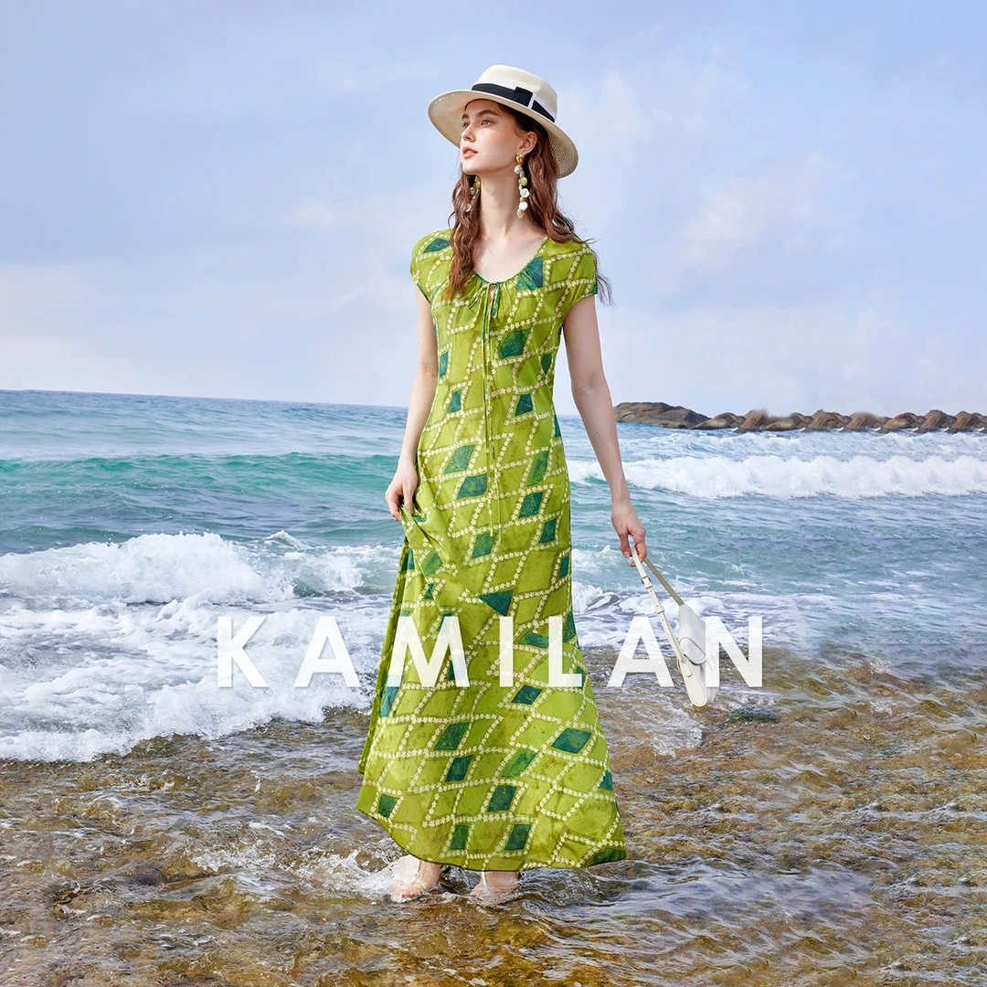 [100桑蚕丝]卡米兰真丝度假风修身连衣裙女2025夏季新款减龄裙子