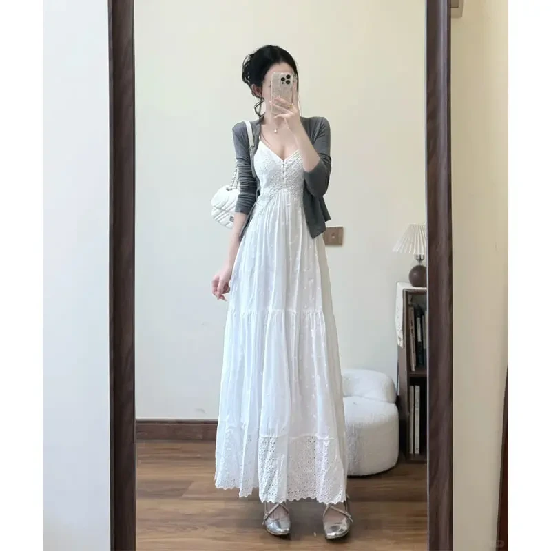 2025超火减龄穿搭套装韩系气质灰色开衫小众镂空吊带裙两件套装女