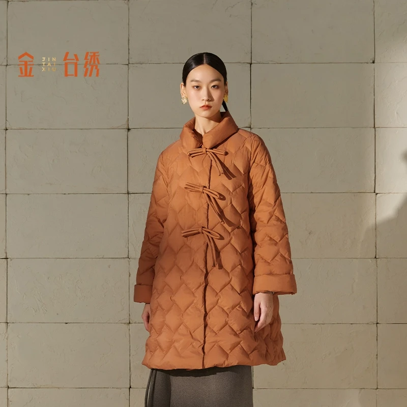 金台绣新中式羽绒服女立领盘扣丰盈感流苏菱形格纹外套冬J36923