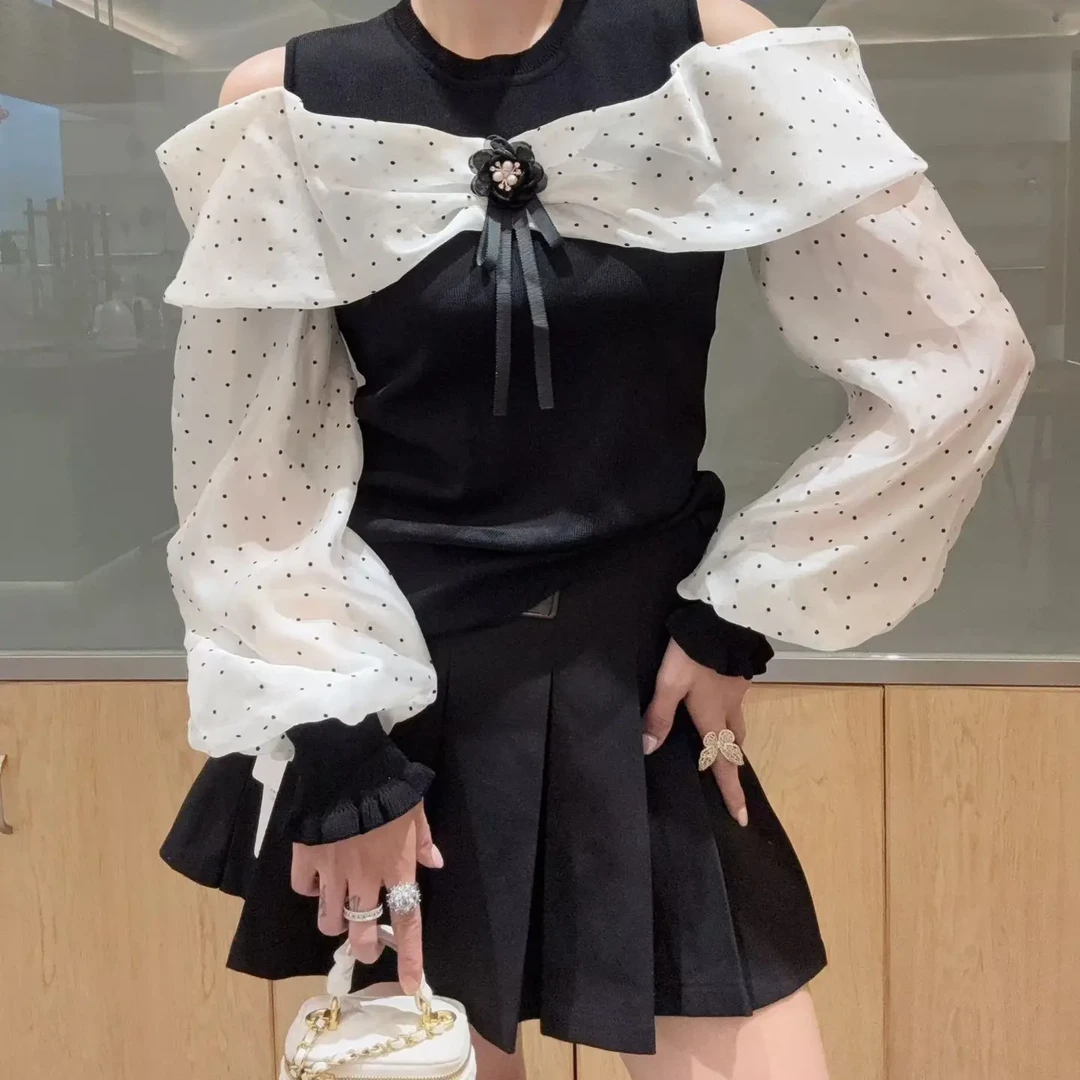 法式独特时尚春秋新款波点花朵露肩衬衫女装高级感上衣