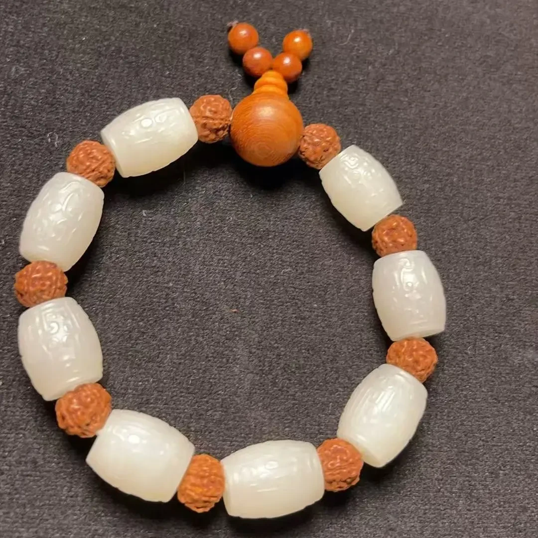 和田玉手串，工艺精美，带检测证书，支持全国复检，假一罚十。