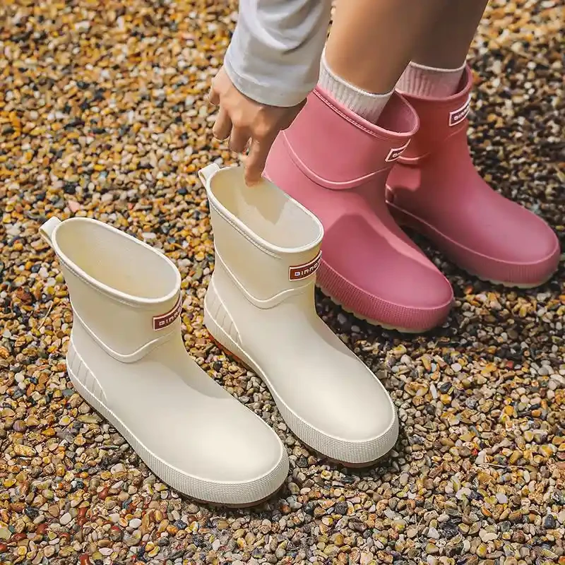 日系雨靴女款时尚外穿通勤百搭中筒雨鞋厨房防水防滑厚底耐磨胶鞋