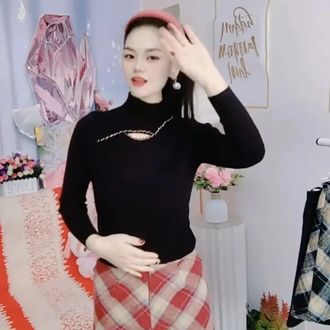 红色格子半身裙秋冬季短裙女高腰显瘦遮垮辣妹毛佁a字裙包臀裙子。