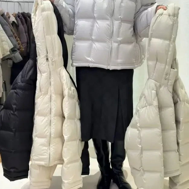 韩系短款连帽保暖女新国标白鸭绒加厚冬季百搭外套