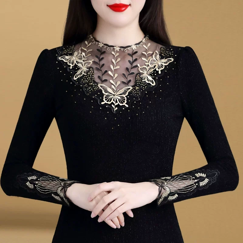 23176绣花加绒打底衫
