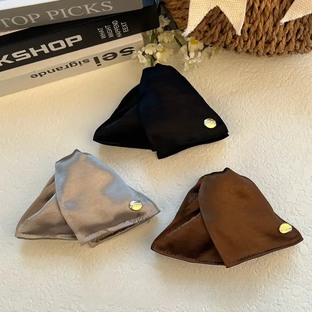 缎面贝壳三角抓夹金标13CM鲨鱼夹高级感新款通勤盘发夹子气质发饰