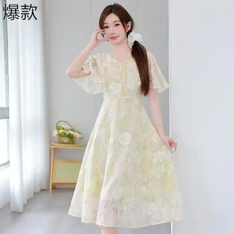 大码女装2025夏季新款法式温柔风碎花连衣裙女收腰显瘦漂亮A字裙