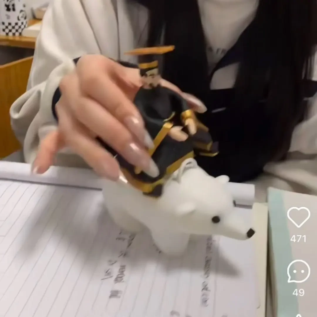 【薯饼】热梗你抚琵琶奏琴弦策马奔腾饰品