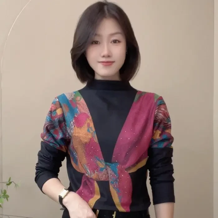 6615秋季新款拼色印花长袖半高领百搭洋气时尚显瘦修身打底衫女