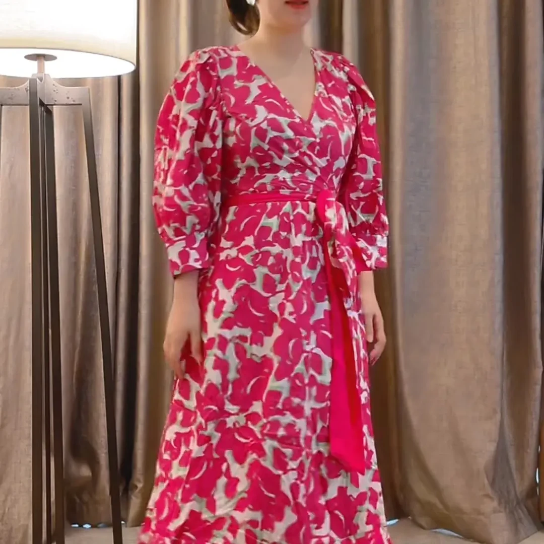 欧若风巴黎玫瑰法式度假风泡泡袖一片式碎花裹裙