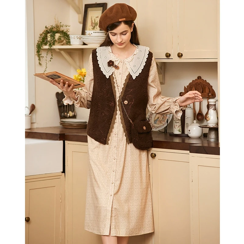 Famecoco范可儿娃娃领碎花a字连衣裙女秋冬FAB8FA003