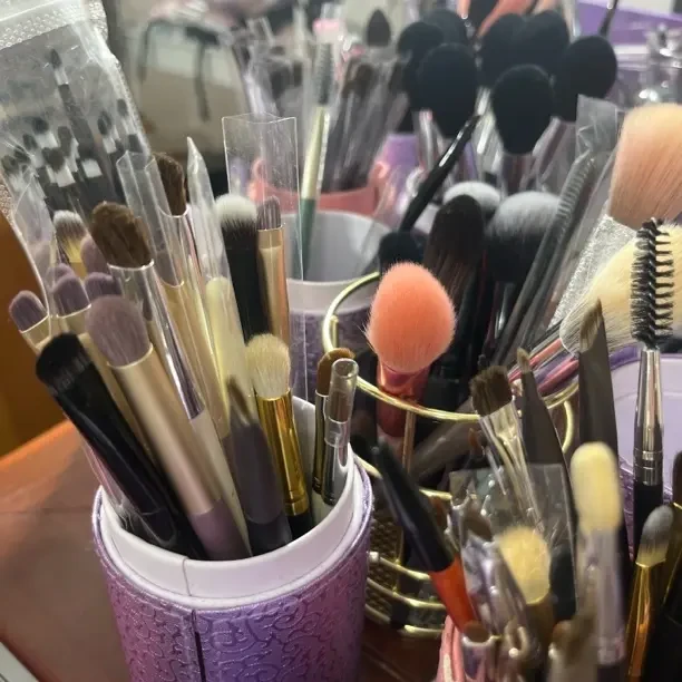 再生人造毛化妆桶刷软毛美妆工具便捷式化妆用具收纳桶