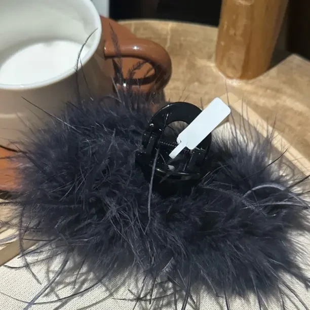 千金风毛毛抓夹女黑色羽毛发夹ins风高级感简约优雅气质发饰