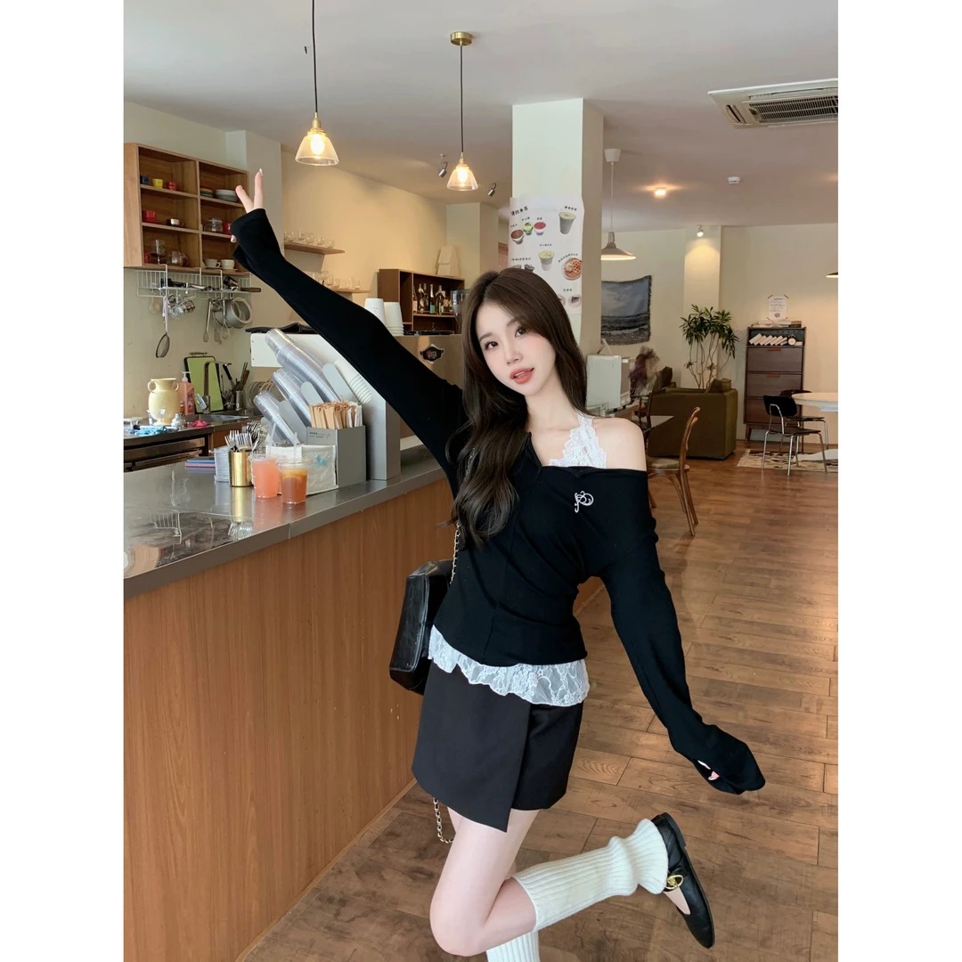 【8071】蕾丝挂脖背心叠穿黑色甜辣妹露肩T恤女秋季上衣两件套装