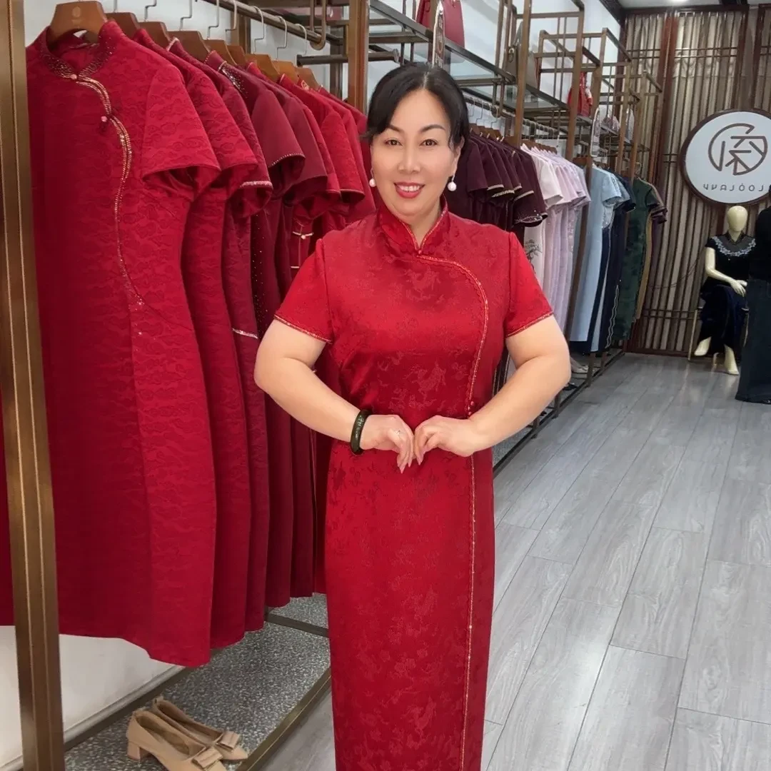 170207朱紫褕酒红色短袖1.16米斜襟喜婆婆喜妈妈婚宴旗袍