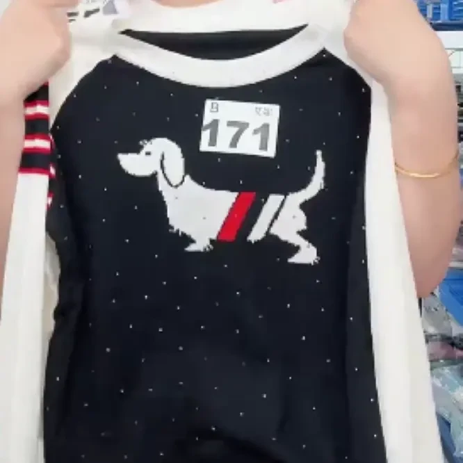 《妞妞》秋季新款星空狗子套头针织衫09020