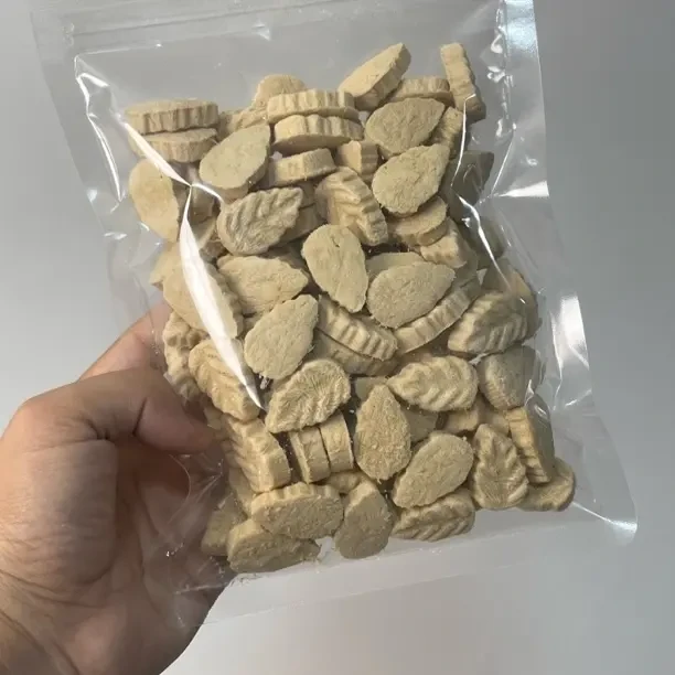 鱼油冻干猫咪食物化毛膏助排毛猫草片磨牙维生素低敏零食
