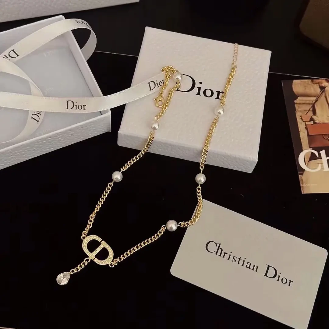 铜合金项链 A33迪家猪鼻子水滴满锆镶嵌项链