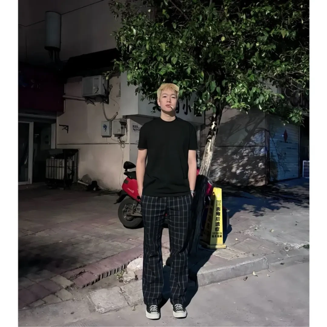 何以【同款】vintage美式复古格子休闲裤男夏季直筒修身弯刀微喇裤