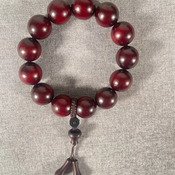 小叶紫檀鸡血红1.8手串