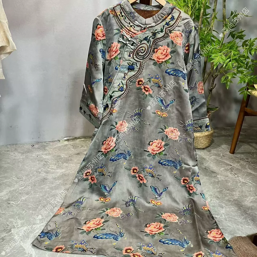 春季新款彩蝶戏牡丹国风格格连衣裙