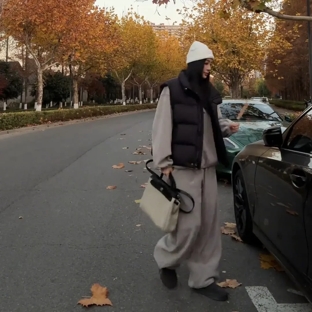 2026秋冬新款时尚气质减龄慵懒风针织毛衣马甲裤子三件套