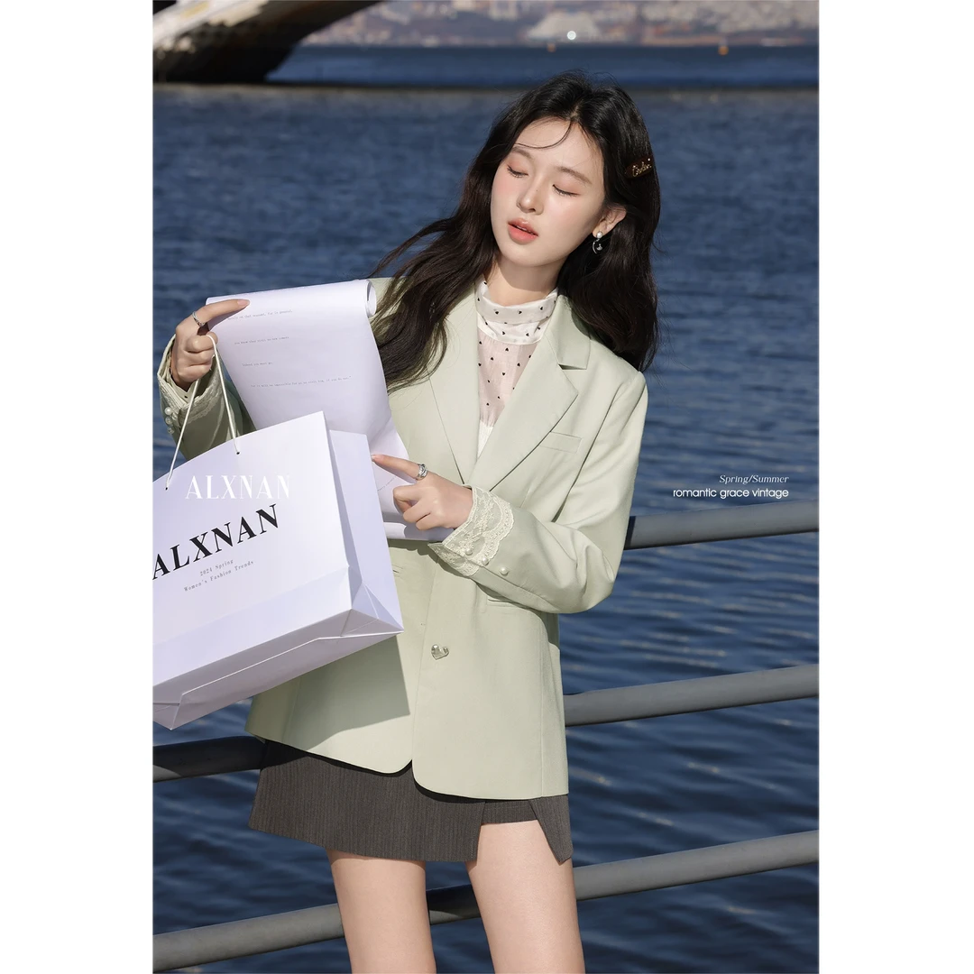 鹿向南「粉丝福利」豆绿色时尚西装百搭小众气质西服L52915-1