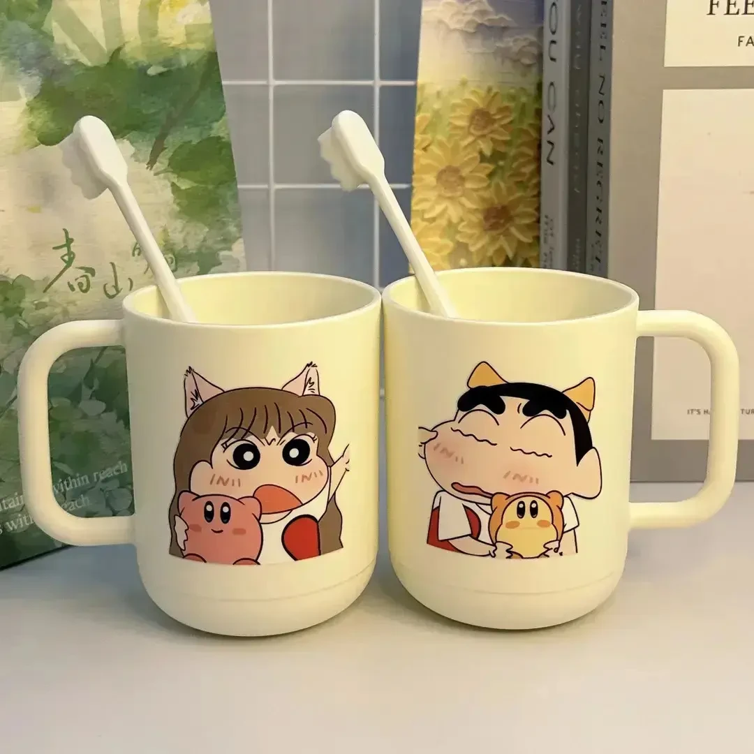 卡通蜡笔小新情侣漱口杯可爱刷牙洗漱塑料杯家用宿舍学生儿童牙杯
