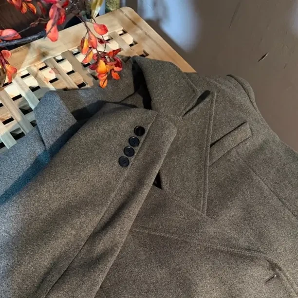 【新年新气象】*秋冬高级灰毛呢羽羽内里西装外套