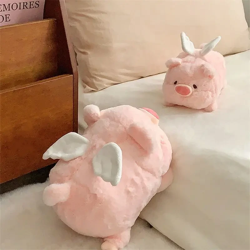 小猪也想飞！小猪公仔小玩偶娃娃抱枕睡觉床上陪睡安抚布偶可爱TJ