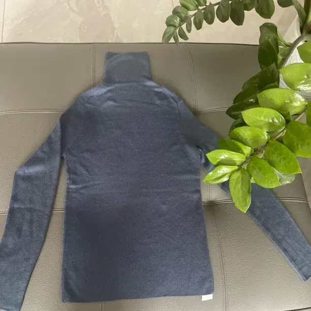休闲高领女常规袖厚款短款针织半高领衫打底衫