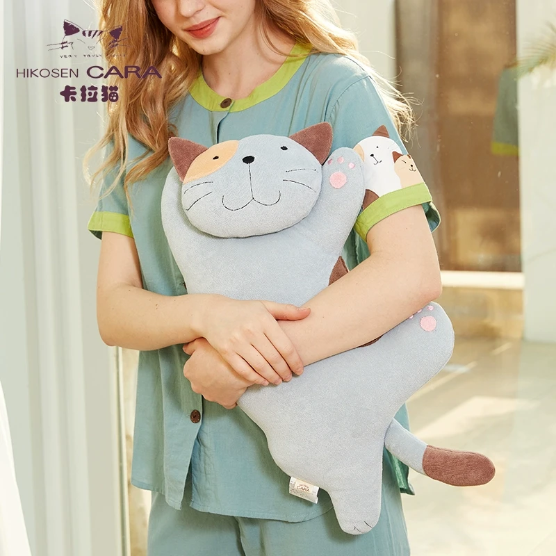 HIKOSEN CARA卡拉猫猫咪抱枕床上可爱粉色小枕头腰垫靠垫家居摆件