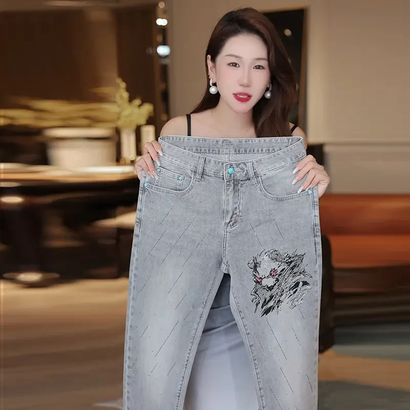 HKZN夏季薄款星空灰烫钻男士修身小直筒牛仔裤舒适柔软新款牛仔裤