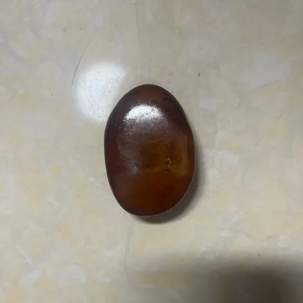新疆矿区优质玉料精心打造手把件