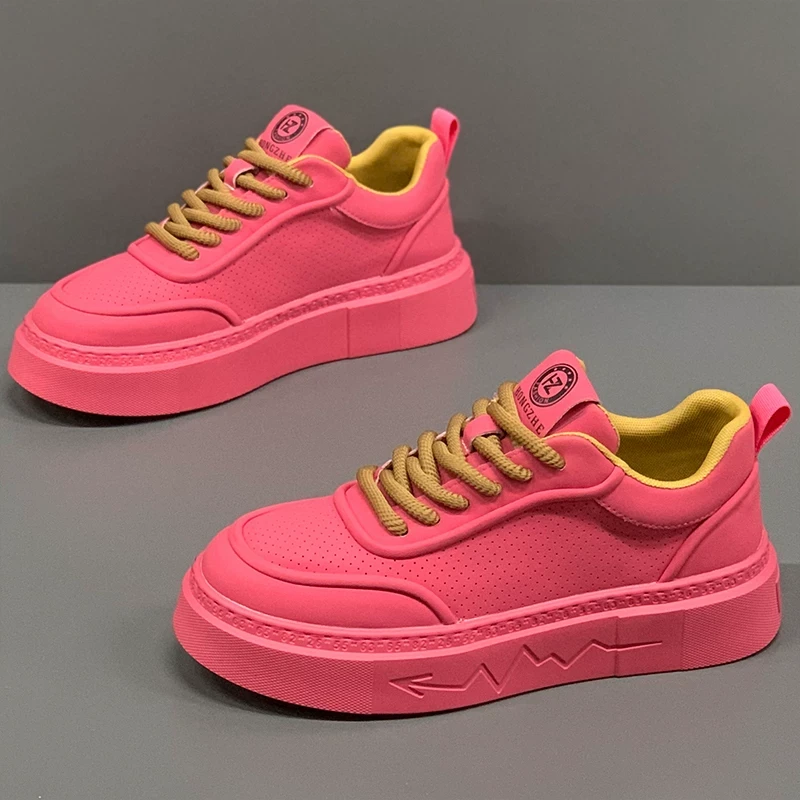 男鞋秋季新款2025爆款网红潮鞋轻便软底休闲板鞋男小众炸街粉色鞋