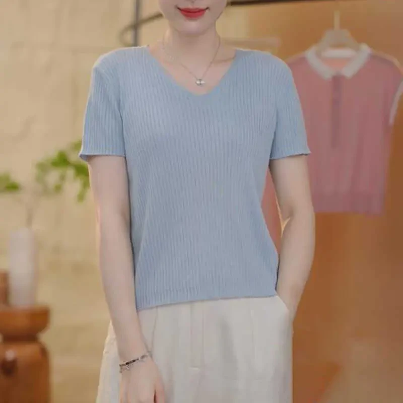 纯色V领竖坑条显瘦短袖T恤针织衫女2025夏季新款时尚百搭洋气上衣