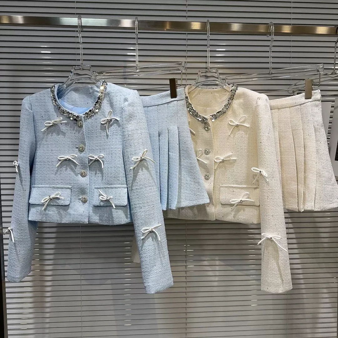 网红同款2024冬季新款小香风蝴蝶结夹棉短外套+粗花呢百褶裙套装