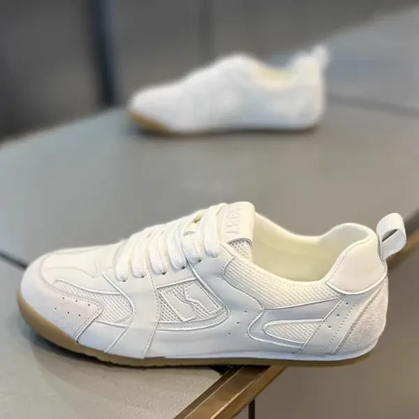 春夏男生潮牌小白鞋男款痞帅男鞋2025男士开车专用鞋潮流百搭网鞋