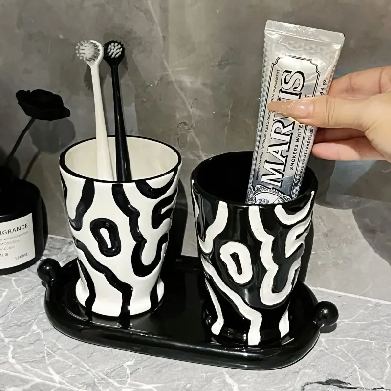 盈璨北欧图腾漱口杯家用创意刷牙杯情侣牙具牙刷杯高级陶瓷洗漱杯