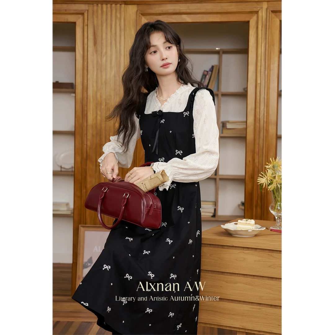 ALXNAN「温柔诗集」法式V领假两件连衣裙女2024秋季气质裙子L39919